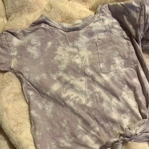 Grey tie-dye tee